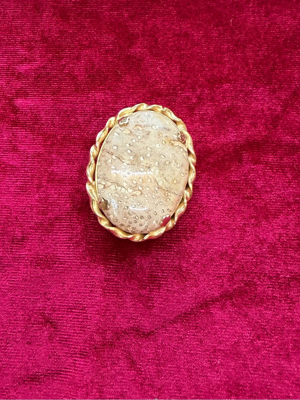 Vintage Gold Tone Oval Stone Brooch